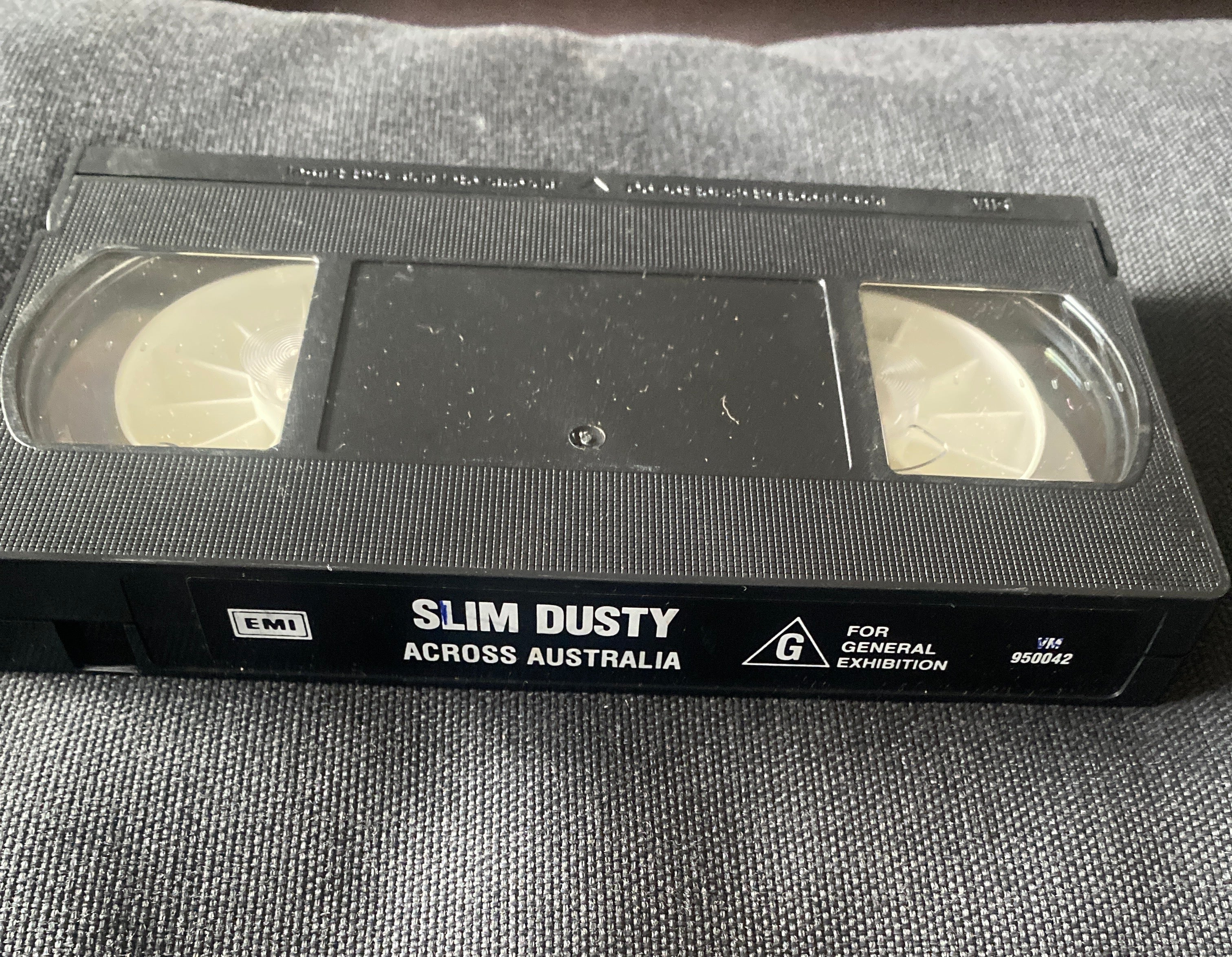 Slim Dusty VHS. Across Australia. pub with no beer