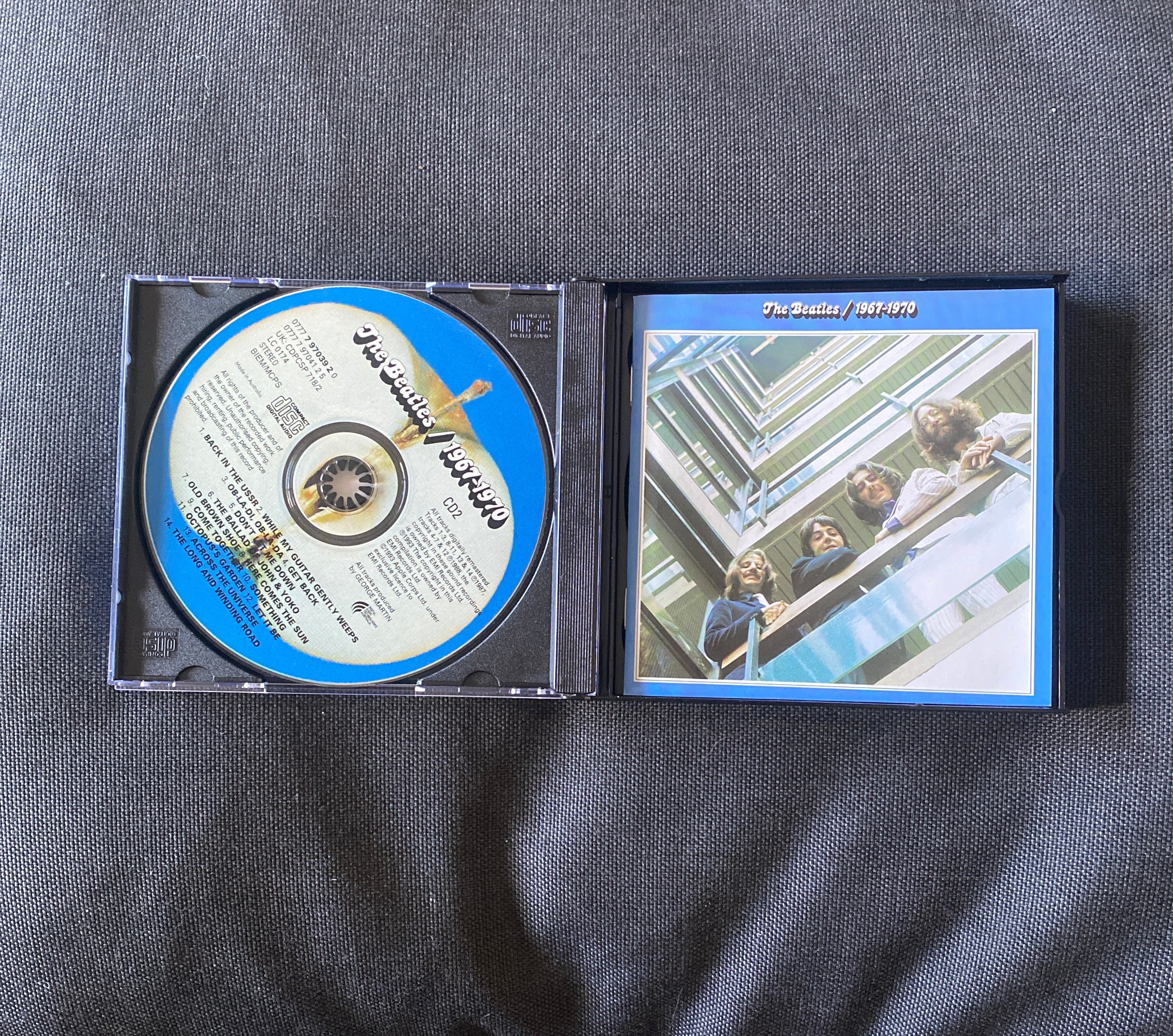 THE BEATLES Blue Album 1967-1970 Original Fatbox 2-CD Set 28 Tracks Apple 1993